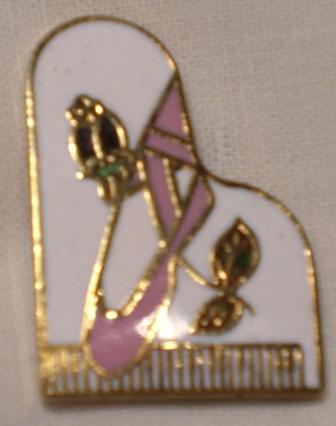Dance Piano Pin